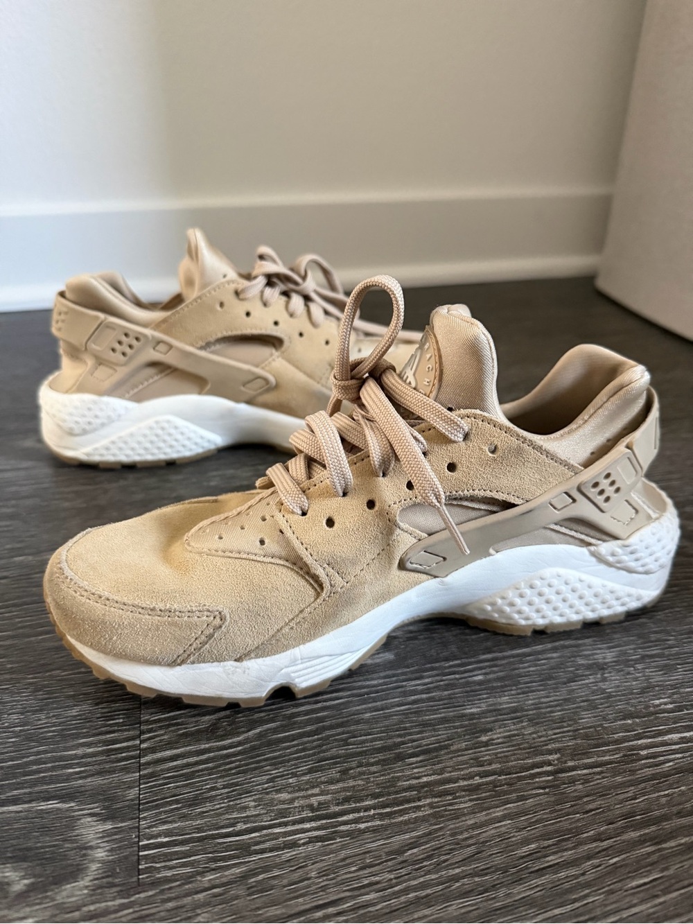 Nike Wmns Air Huarache Run SD 'Mushroom' - Picture 7 of 16